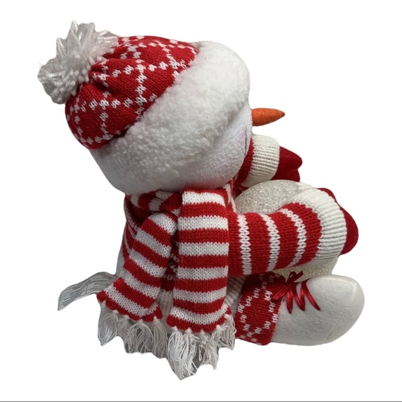 Avon Snowy Glow Plush Snowman LCD Multicolor Light Changing Christmas Decoration - Picture 14 of 14